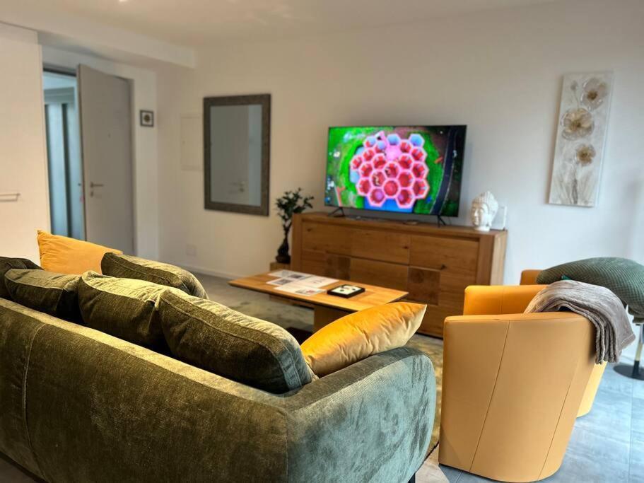 Labpark Relax Apartment Melano Eksteriør bilde